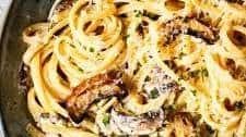 Creamy Tagliatelle with Bacon, Portobello Mushrooms and Truffle Oil