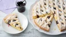 Crostata amalfitana (Lemon custard and sour cherry tart)