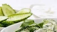 cucumber salad with skyr dressing