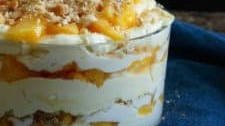 Delicious Recipes - Peach Vanilla Cheesecake Trifle