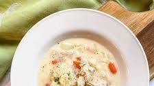 Easy Chicken and Dumplings: Cozy Comfort Food