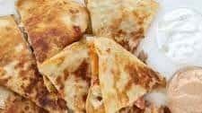 Easy Chicken Quesadilla Recipe