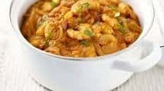 Easy Thai prawn curry