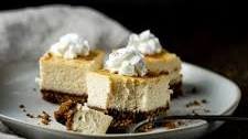 Eggnog Cheesecake Bars