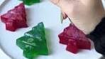 Festive Christmas Tree Jell-O Shots Recipe