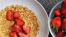 French Einkorn Crepes with Strawberries