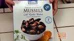 Fresh Cooked Mussels with Garlic Butter