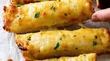 Garlic Bread With Cheese