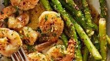 Garlic Butter Shrimp & Asparagus