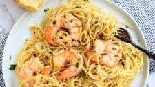 Garlicky Shrimp Scampi with Pasta