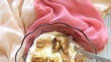 Greek Yogurt With Honey and Walnuts (Yiaourti me Meli)