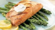 Grilled Salmon with Lemon-Dill Sauce