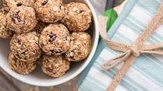 Healthy "No-Bake" Banana Oat Bites