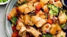 Healthy Pineapple Chicken Stir Fry