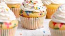 Homemade Funfetti Cupcakes