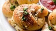 Homemade Garlic Knots