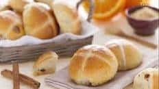 Hot cross buns