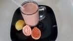 How to Make Guava smoothie with a blender