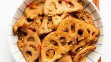 Kinpira Renkon (Japanese Stir Fried Lotus Root) きんぴら蓮根
