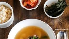 Korean Rice Cake Soup (Tteokguk)