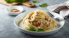 La vraie recette de pâtes carbonara au Parmesan