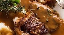 Lamb Chops with Rosemary Gravy (Loin chops, forequarter, cutlets)