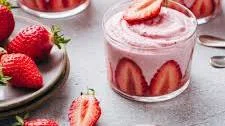 Light and Easy Strawberry Mousse