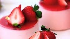 Light & Fluffy Strawberry Mousse