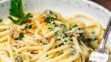 Linguine with Canned Clams