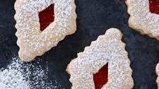 Linzer Cookies