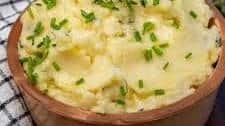 Mashed Potatoes With Truffle (Easiest Luxury Mash!)