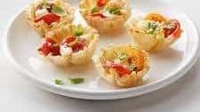 Mini Caprese Phyllo Cups Recipe