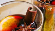 Mulled Wine with Juniper Berries