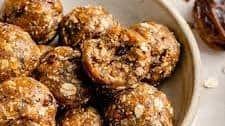 Oatmeal Peanut Butter Cookie Energy Bites with Chia + Cacao Nibs