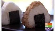 Onigiri con umeboshi