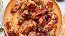 Oven Baked Sticky Honey Garlic Chicken Wings