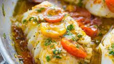 Pan-Seared Cod in White Wine Tomato Basil Sauce