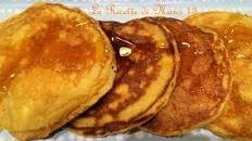 Pumpkin pancakes (pancake alla zucca) con sciroppo d'acero