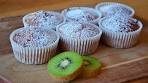 Quick muffins with kiwi. Recipe without eggs