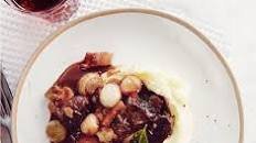 Slow cooker beef bourguignon