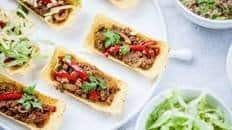 Spicy veggie tacos with guacamole