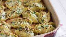 Spinach, Mushroom, & Ricotta Stuffed Shells