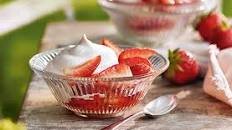 Strawberry syllabub