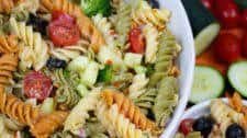 The Best Zesty Italian Pasta Salad Recipe (With Video)