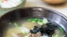 Tteokguk (Korean Rice Cake Soup)