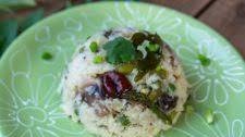 Upma with Asparagus, Peas and Mushrooms