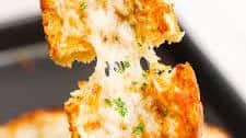 World's Best Cheesy Garlic Bread Recipe