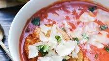 20-Minute Creamy Tomato & Basil Soup