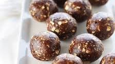 5 Ingredient Peanut Cup Energy Bites