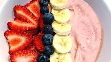 5-Minute Fruit Smoothie Bowl (with Greek Yogurt)